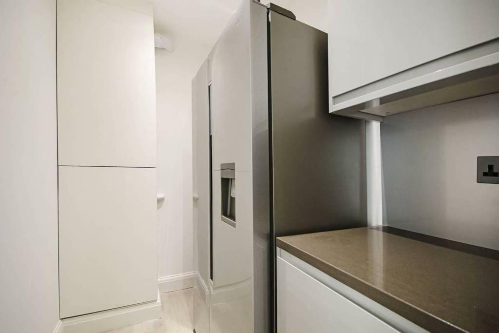 런던 Bright Convenient Flat In Little Venice 아파트 외부 사진